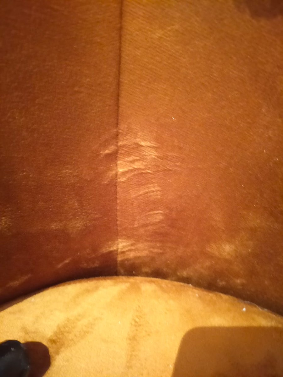 AmitParikh11's tweet photo. 3rd time same mistake and again damaged chair. How can you survive in market @Ankit_AGarg @WakefitCo https://t.co/nXQihViJIC