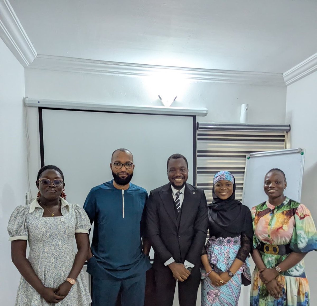 Strategic conversations. Shared vision. Stronger direction.⚡️

A Thread🧵

1/ On Friday, 13th February 2026, the Collegiate Chairman, alongside members of the Collegiate Council, paid a courtesy visit to one of our respected fathers, JCI Sen. James Otumala.