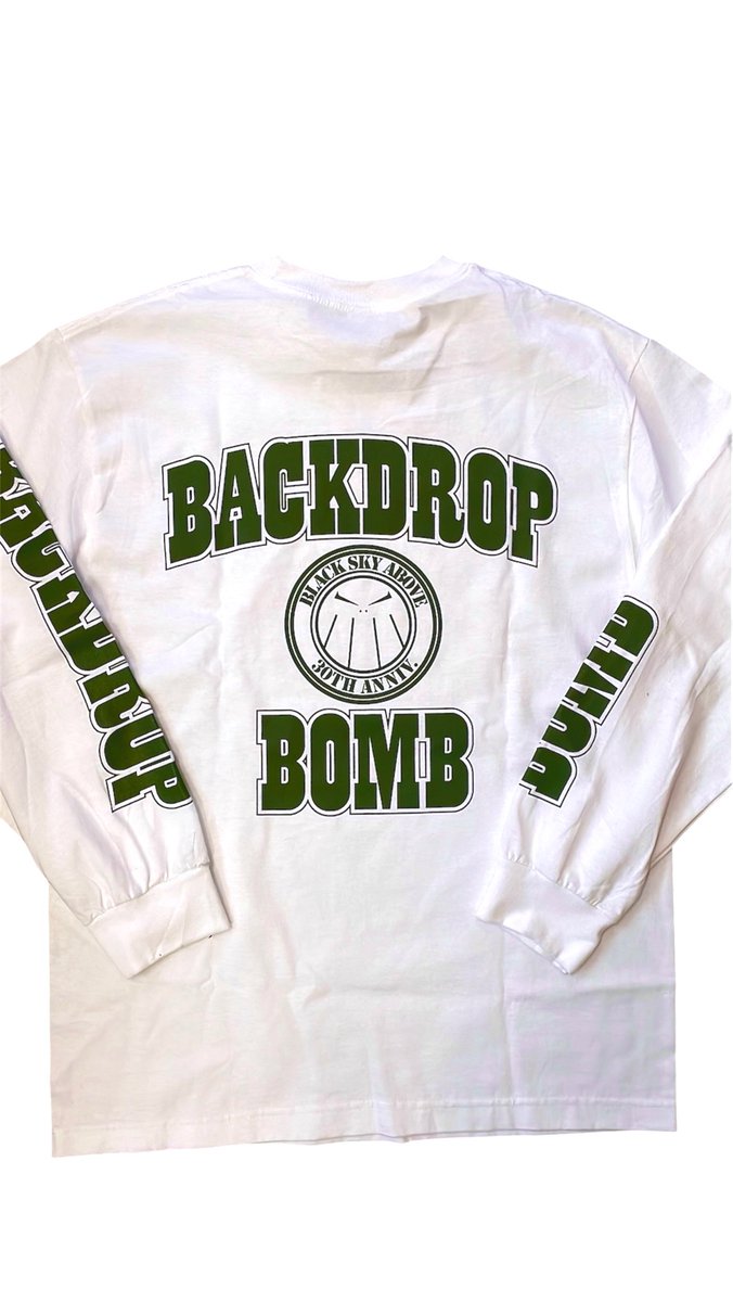 【BDB GOODS INFO】

明日の「RDMBDB」より、30th CLASSIC L/S Tee（ロンT）を販売いたします！
その他の販売グッズははこちら。

グッズはチケット購入者のみ購入可能です。

#bdb #backdropbomb #rdmbdb