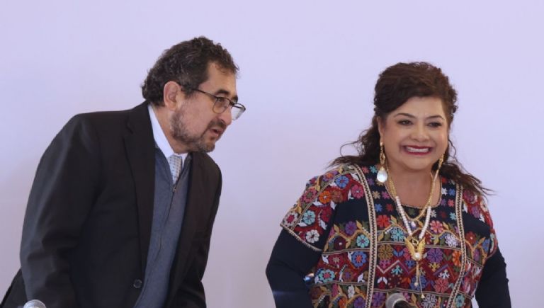 Ya salió el peine del origen del tráfico de influencias detrás del desalojo del #RefugioFranciscano 

<a href="/craviotocesar/">César Cravioto</a> siguiendo el mal ejemplo de <a href="/_JRLB_/">José Ramón López Beltrán</a> vivía en un departamento en la calle de Newton en Polanco propiedad de la Fundación Antonio Haghenbeck

Ahora ya todos sabemos