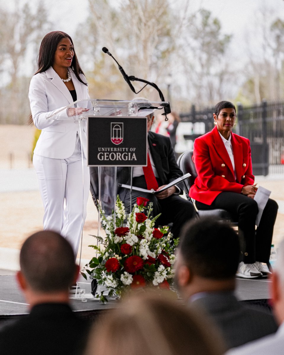 Current 🐶 All-American &amp; <a href="/SEC/">Southeastern Conference</a> champ Kaila Jackson was one of several who got to speak Wednesday on Georgia's new "mind-blowing" facility . . . 

➡️ gado.gs/e5g  

#GoDawgs