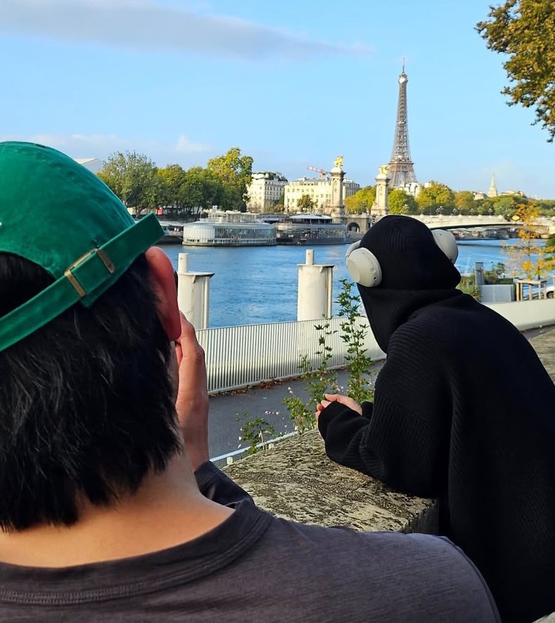 thvdiaries's tweet image. taehyung via mujin's account