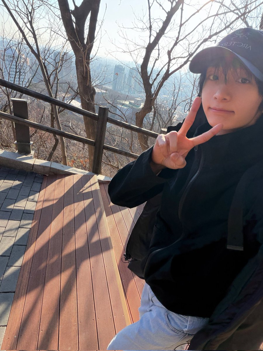 📳 ─ F4NS 

#DONGHWA : que pensez-vous d'aller se promener ce weekend ?

#동화 #DONGHWA
#KICKFLIP #킥플립