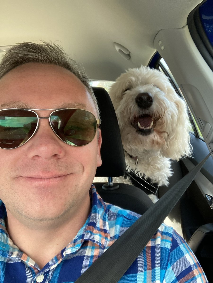 NGAutoArt's tweet image. Throwing it back to a sunny day on our way to the coast for beach walks and chips. Mini adored those days

I’m still grieving the loss of our lovely girl - she was just so beautiful in every way. I’d do anything to have you back here with us, Min. 💔

#ThrowbackThursday #Grief