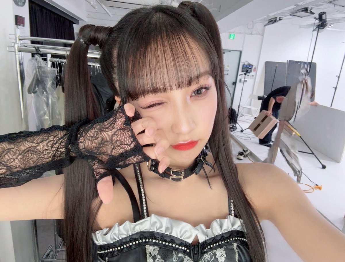 ITZYイェジの“美人つり目ツインテ最強”が基準だったのに、 INSPIREの