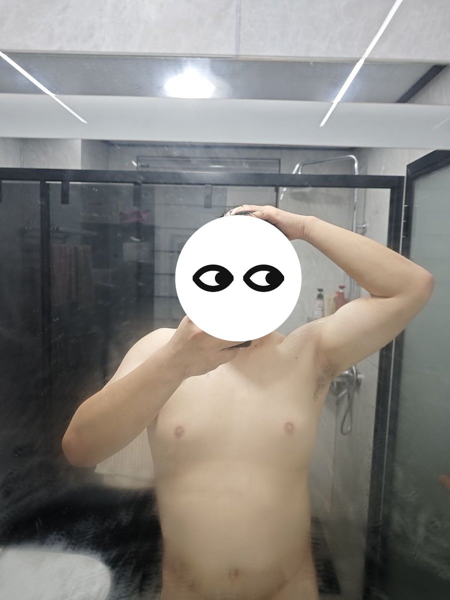 Endiless2's tweet photo. 稍微瘦了点？ https://t.co/0qg1XL0Y8Z