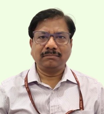 प्रभास दनसाना बने आरडीएसओ के नए महानिदेशक
1989 बैच के आइआरटीएस अधिकारी हैं दनसाना
<a href="/IRTSassociation/">IRTS Association</a> <a href="/AshwiniVaishnaw/">Ashwini Vaishnaw</a> <a href="/Sanjay_IRTS/">J.Sanjay Kumar,IRTS</a> <a href="/irtcso/">IRTCSO</a> <a href="/RailMinIndia/">Ministry of Railways</a> <a href="/GM_NRly/">GM Northern Railway</a>