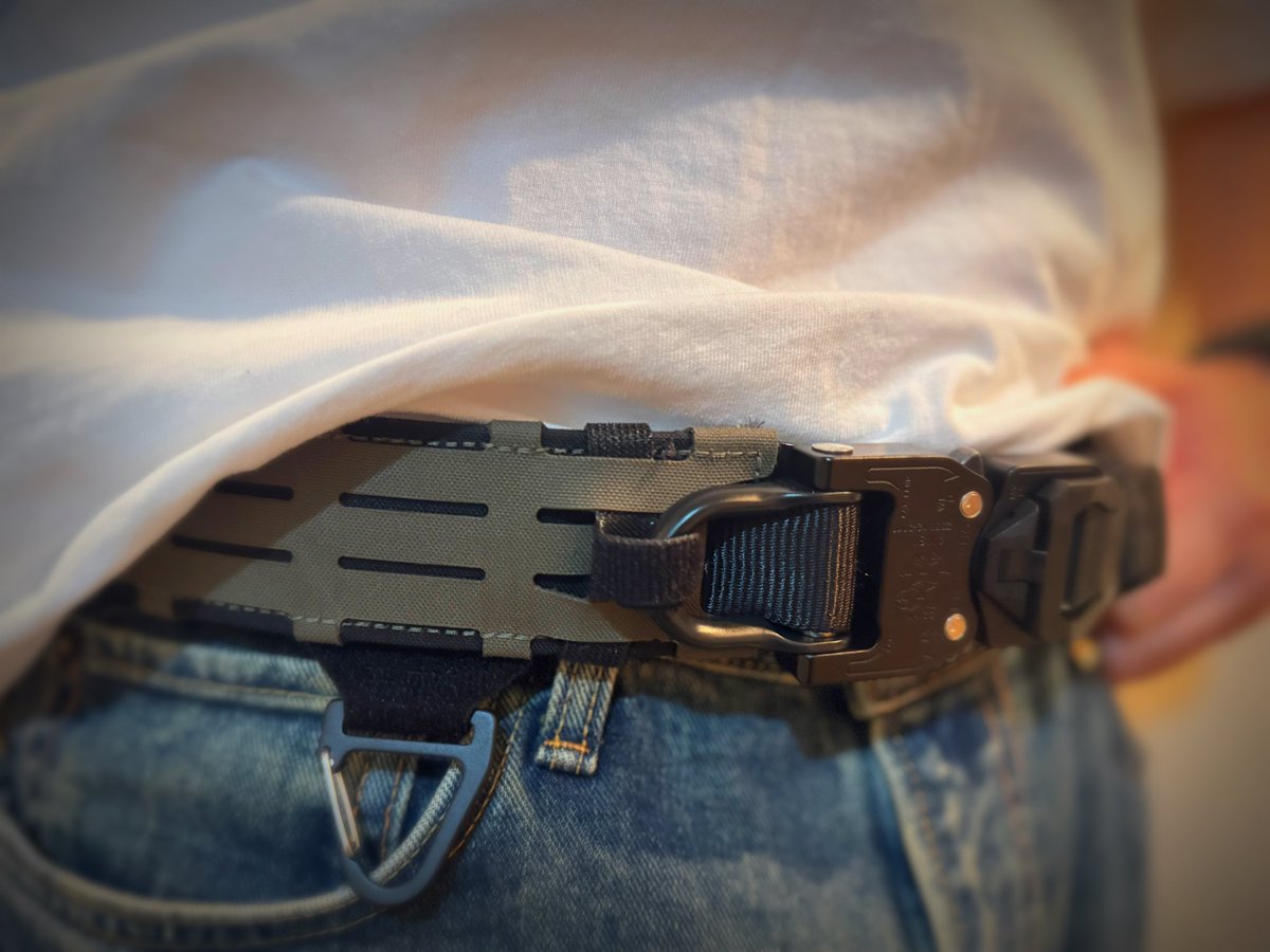 Haley StrategicのD3ベルト買いました！
なおポーチはない模様…
発注はしてるんで届くのが楽しみ😊