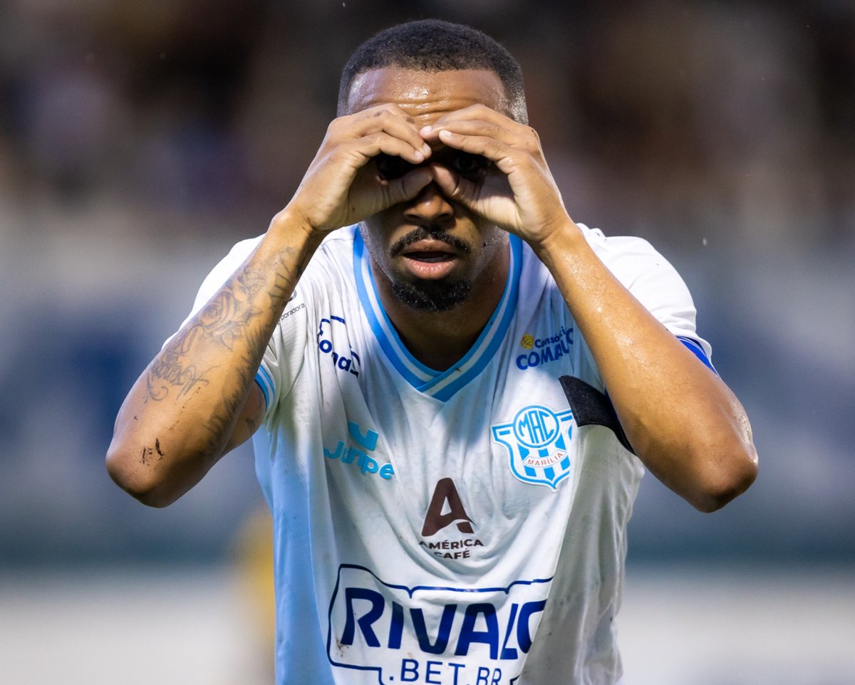 Camisa 10 do Marília, Carlos Alberto comenta boas atuações e projeta confronto contra o União São João bit.ly/4kLpnDQ