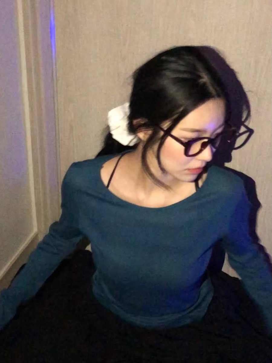 jiheon pics! tweet media