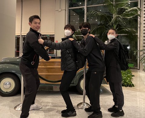 보양이랑 펑진네랑 주난이랑 절친처럼 붙어다녔었지🥹🥹 주나니 슬럼프일때 아마 중국선수들만 미리 구할수있던? 베이징올림픽 마스코트 굿즈 주나니한테 선물해준것도 못잊어 너무 좋은 사람들이었어