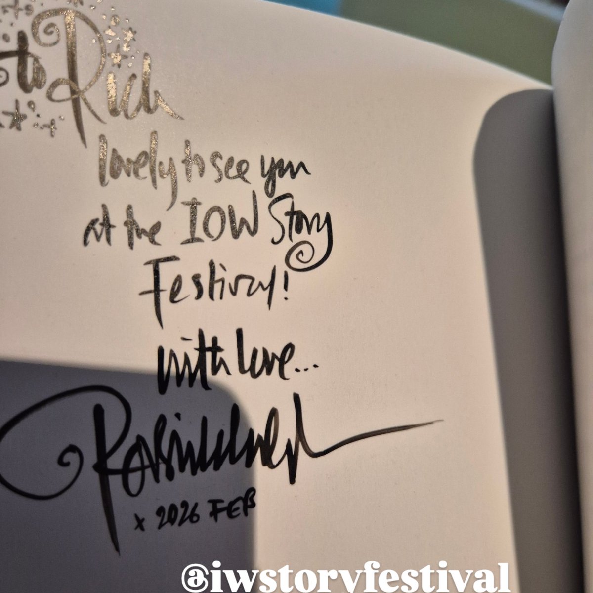 richreadalot's tweet photo. Amazing signature in my copy of #moonhaven by @RobBiddulph at the @iwstoryfestival today, after his ribbon-cutting opening! Still time to get here, and lots more on over the next few days, too! https://t.co/gNoT2EEyls