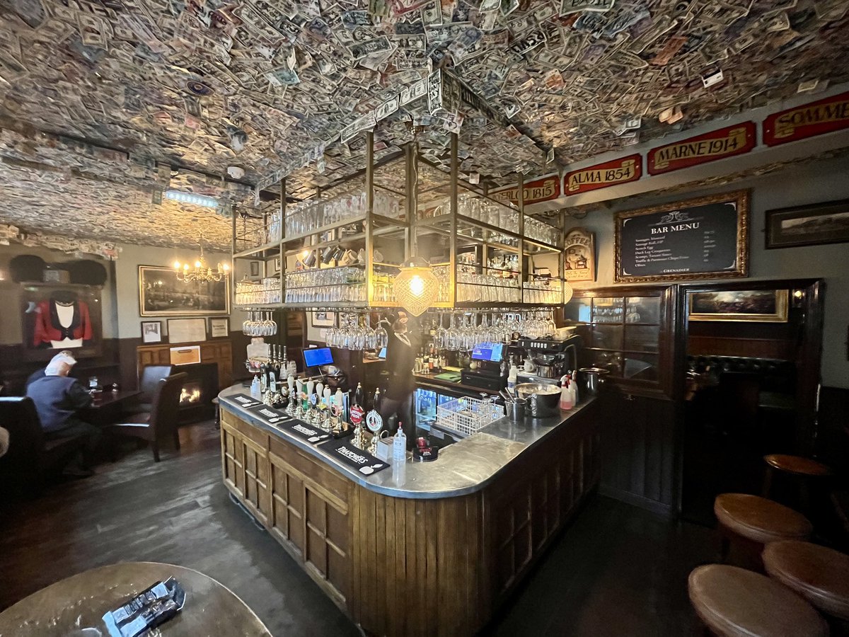 Mickey Onions tweet media