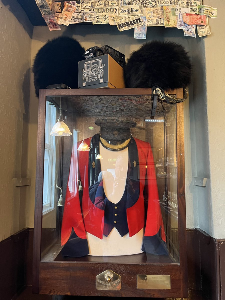 Mickey Onions tweet media