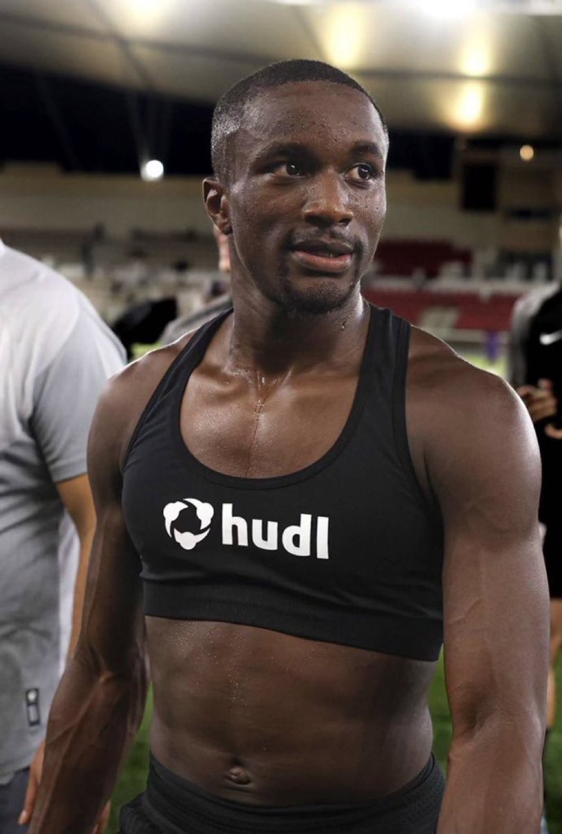 المدرج الذهبي - Almodrj tweet media