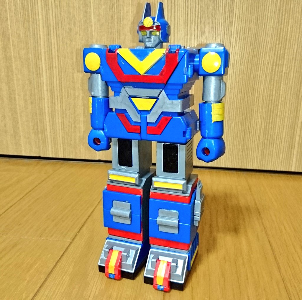 ホットリオン tweet media