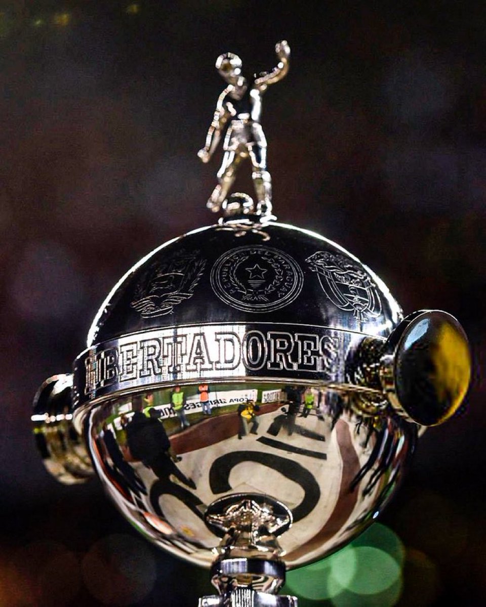 #independienterivadavia | 🏆🔵 Queda 1 mes para el sorteo de la Copa Libertadores.