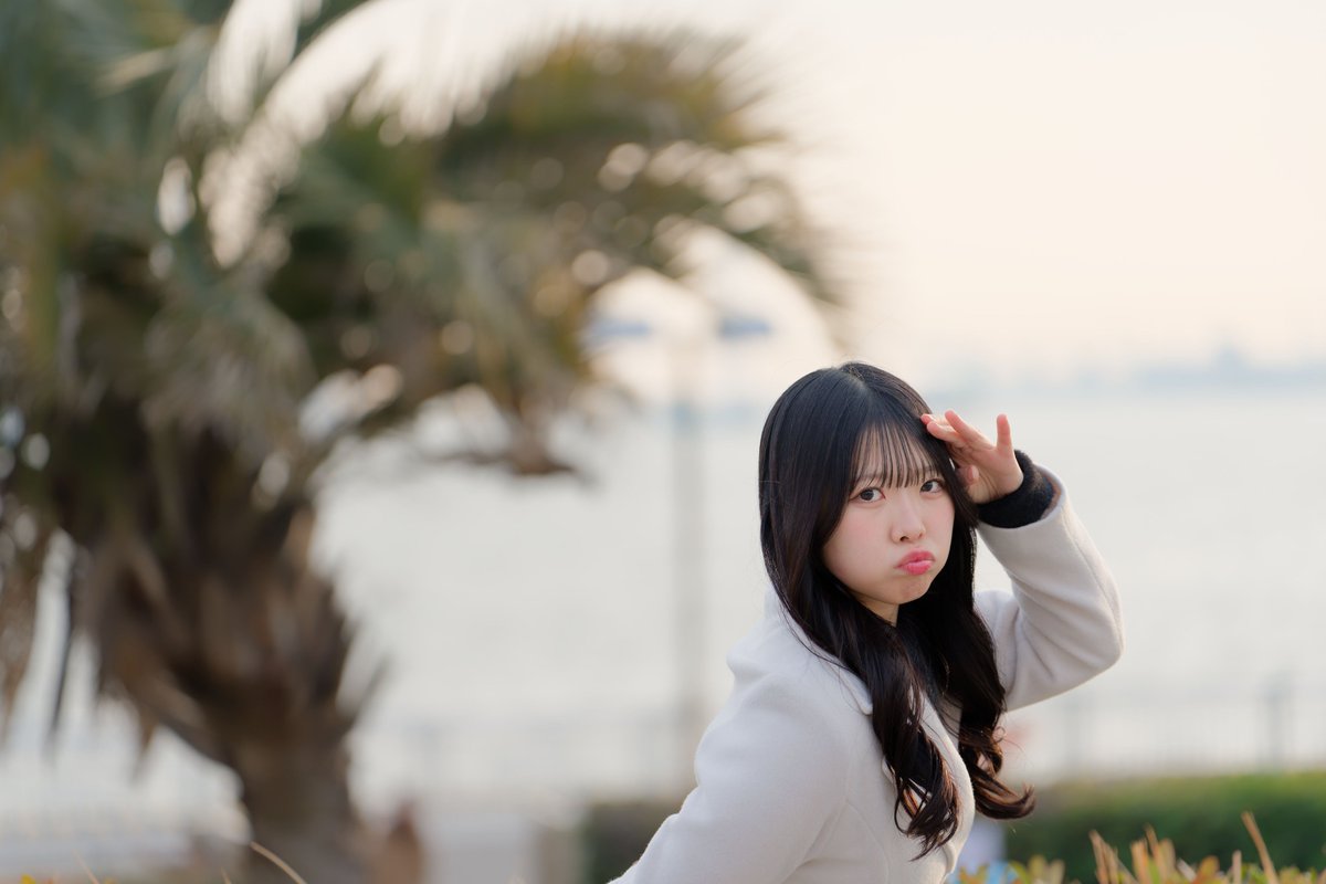 2026/2/14
RARE撮影会　名古屋港夜撮
model:華純るいさん

探し物👀

#RARE撮影会 #華純るい #ポートレート #portrait