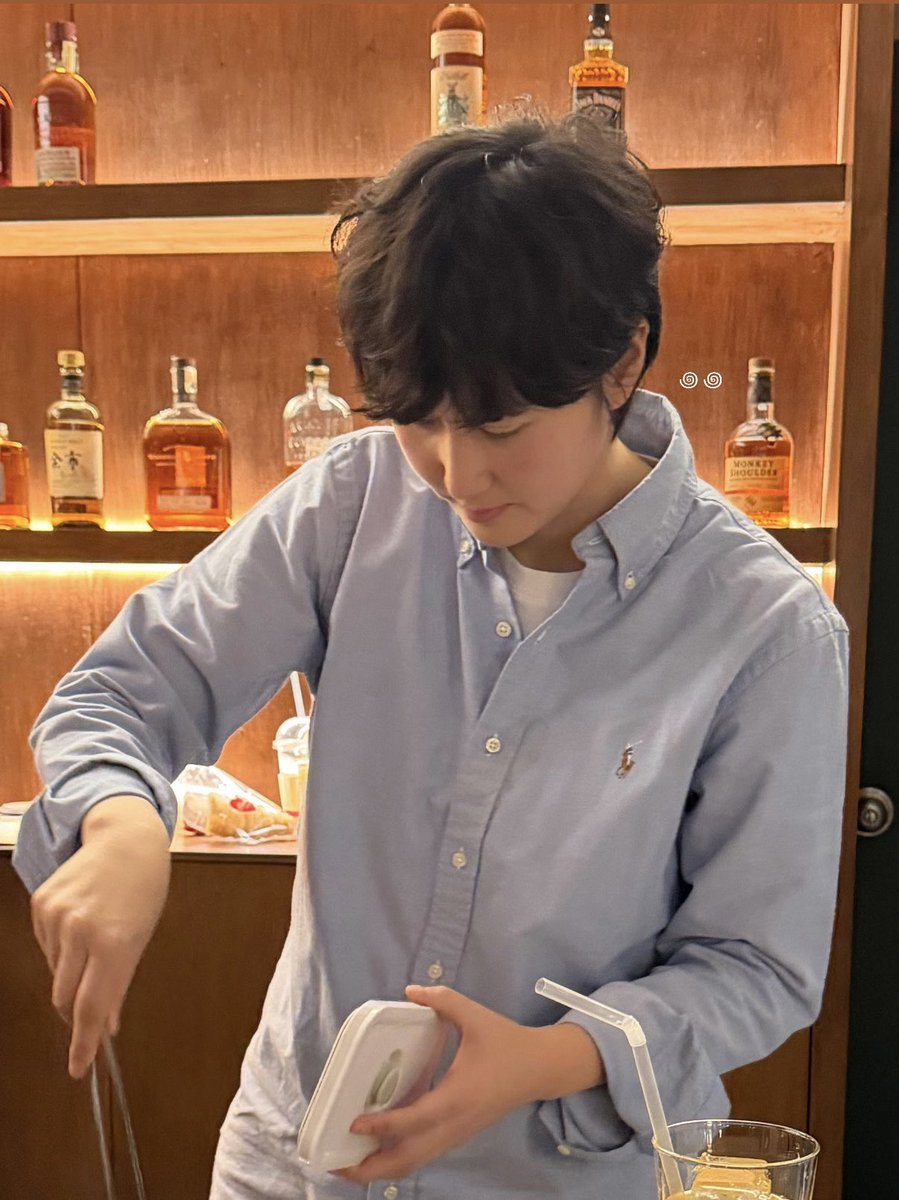 동향이라했더니 사장님 엄청반갑게 하이파이브해주고 동네 물어봤는데 갑자기 대학까지 물어볼줄은 몰랐죠 🌀🌀