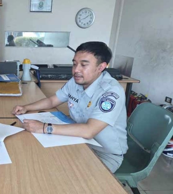 hindari kecelakaan/trouble di Toll2 daerah Karawang, biar gk ketemu orang ini