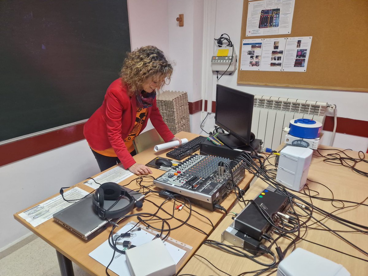 Consejería de Educación tweet media