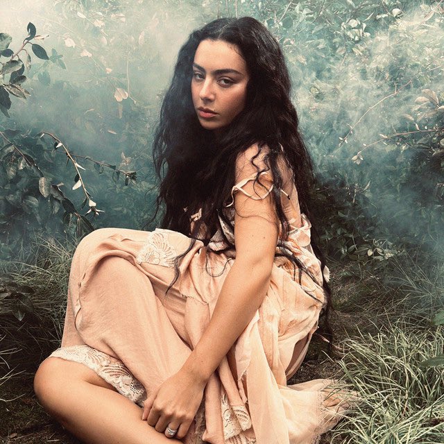 BuzzingPop's tweet image. Charli XCX issued statement following controversy over attending Berlin after-party allegedly linked to Russian operations in Ukraine scandal: 

“For clarity, neither me nor my team were aware of any of the alleged affiliations around the party in Berlin […] I stand with the