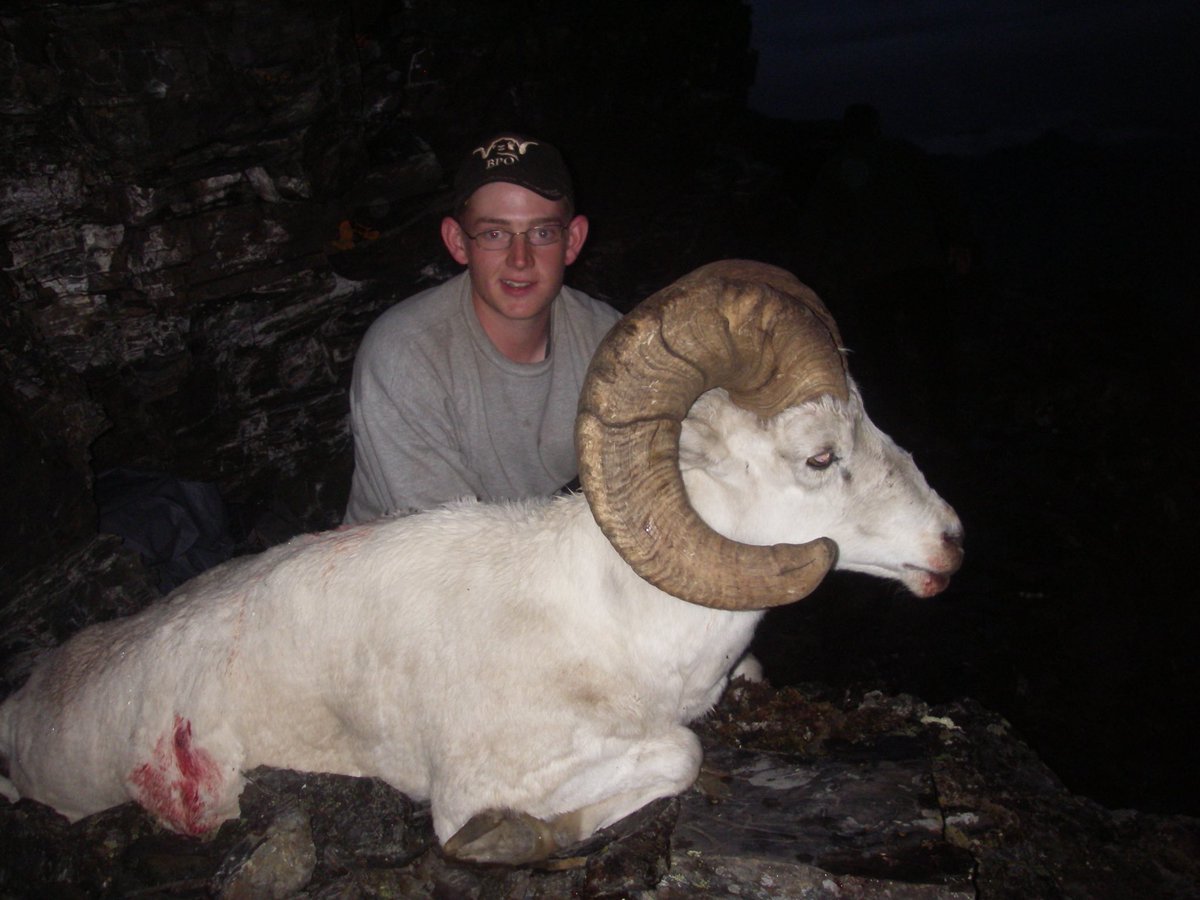 Benjamin Loewen tweet media