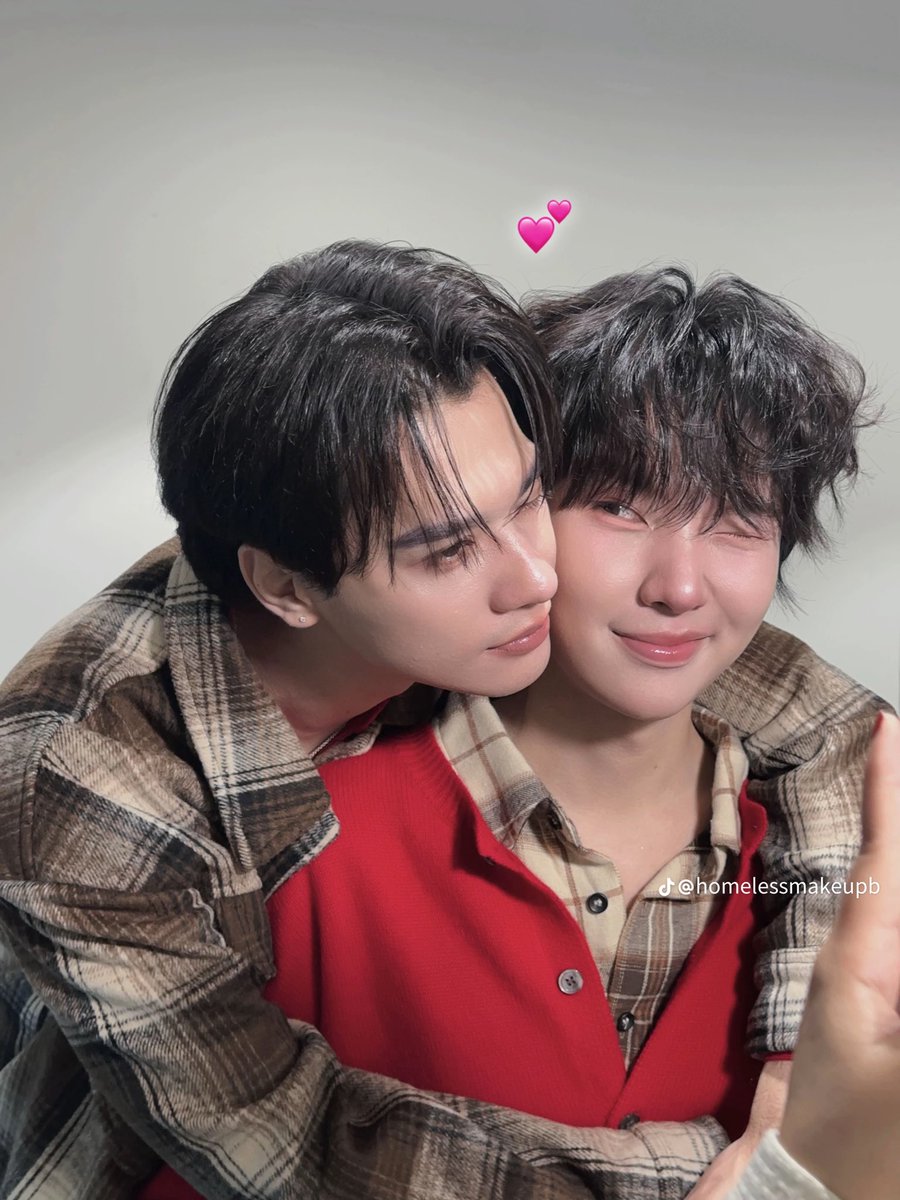 190226 // KNP THEMALL NEWYEAR26
#KengNampingxTheGreatNewYear

﹝TIKTOK : homelessmakeupb Update 📸﹞ #HaritIGs
Explore more in the link.
🔗vt.tiktok.com/ZSmfK4FEc/

@Harit_Keng 
#KengHarit #KengNamping