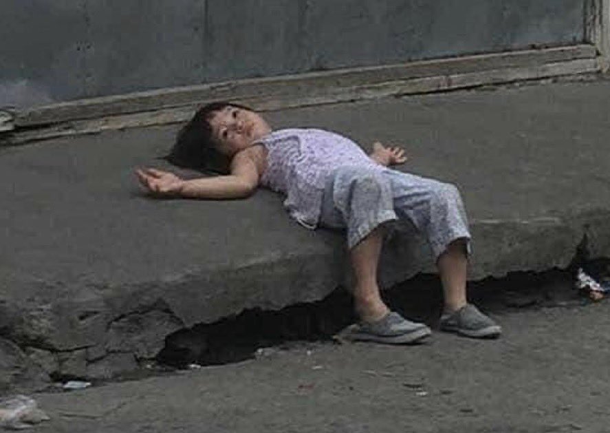 natasha_rochasa's tweet photo. “eu só quero ser concursada” https://t.co/NumD5Njan9