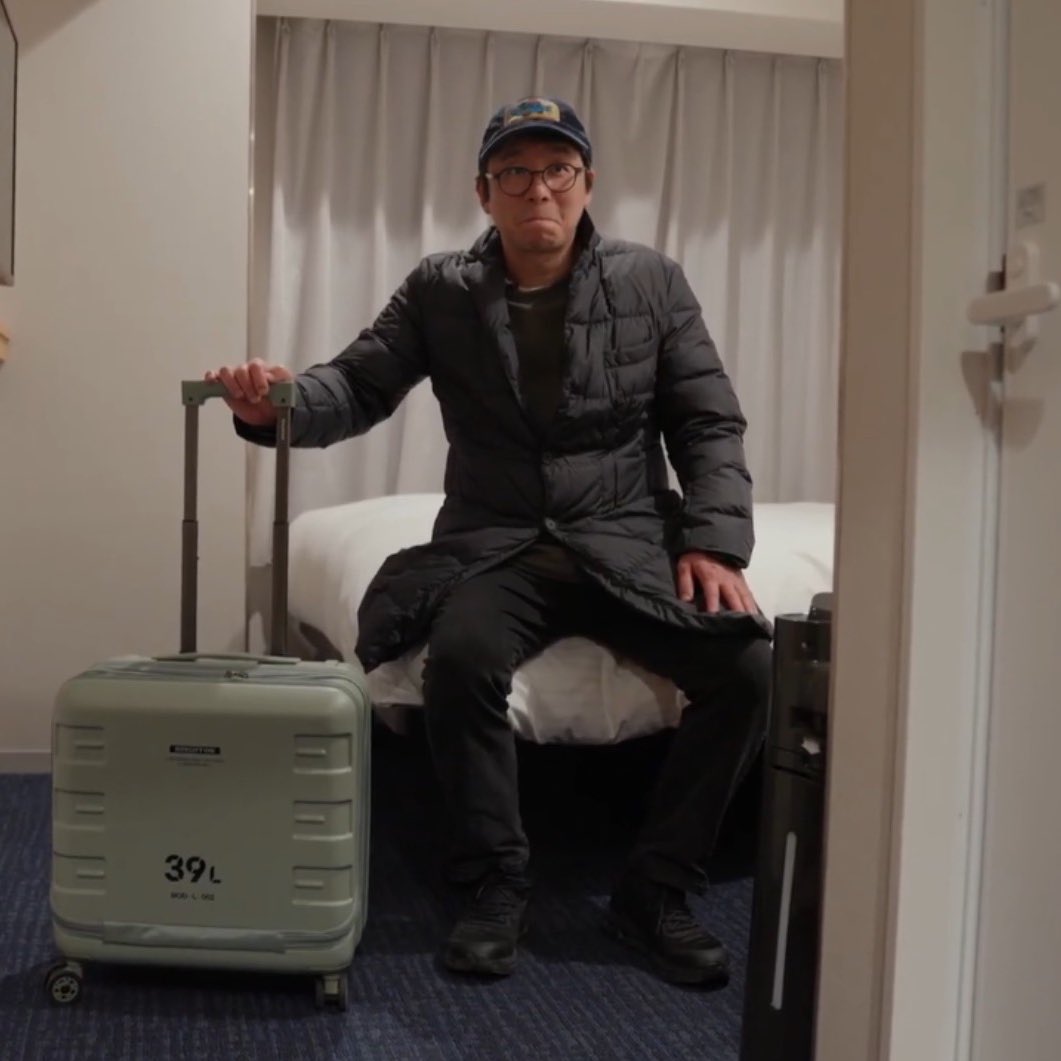 피피엘 부끄러워서 세모입 되는거 너무 귀엽고