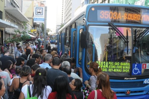 Bloco de hoje: Unidos da CLT 

Concentração: entre 05h e 07h
Início: 08h
Fim: a partir das 18h
