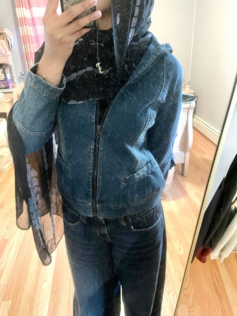 coretised's tweet image. pinterest first four