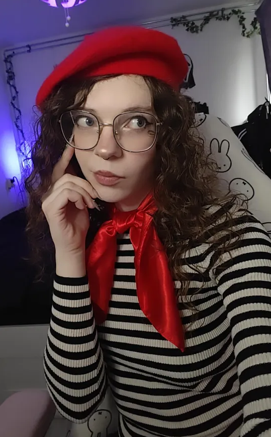 streaming Claire obscure: expedition 33 on twitch right now