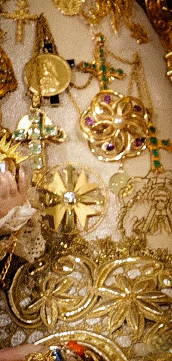 Desde la Hermandad de San Gonzalo deseamos expresar nuestro más emocionado agradecimiento a la Hermandad Matriz de Almonte, <a href="/hdadmatrizrocio/">Hermandad Matriz Almonte</a>, por el inmenso honor y el detalle tan significativo de que la Santísima Virgen del Rocío, Reina de Almonte, y Madre de todos los rocieros,