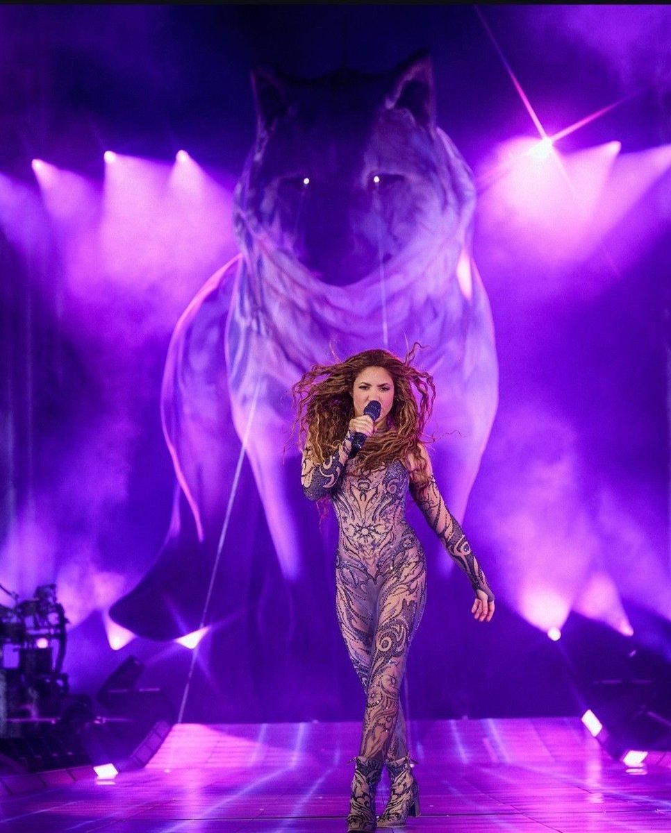 La única therian que respetaré 
Shakira, La Loba