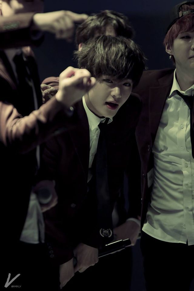 BTS_TAEGB's tweet photo. "Turn your wounds into strength"

Sometimes pain enters your life so suddenly that it steals your voice. It weighs you down, clouds your thoughts, and makes you question your worth. It can make you feel fragile, lost — even https://t.co/VPdVsMYO8F