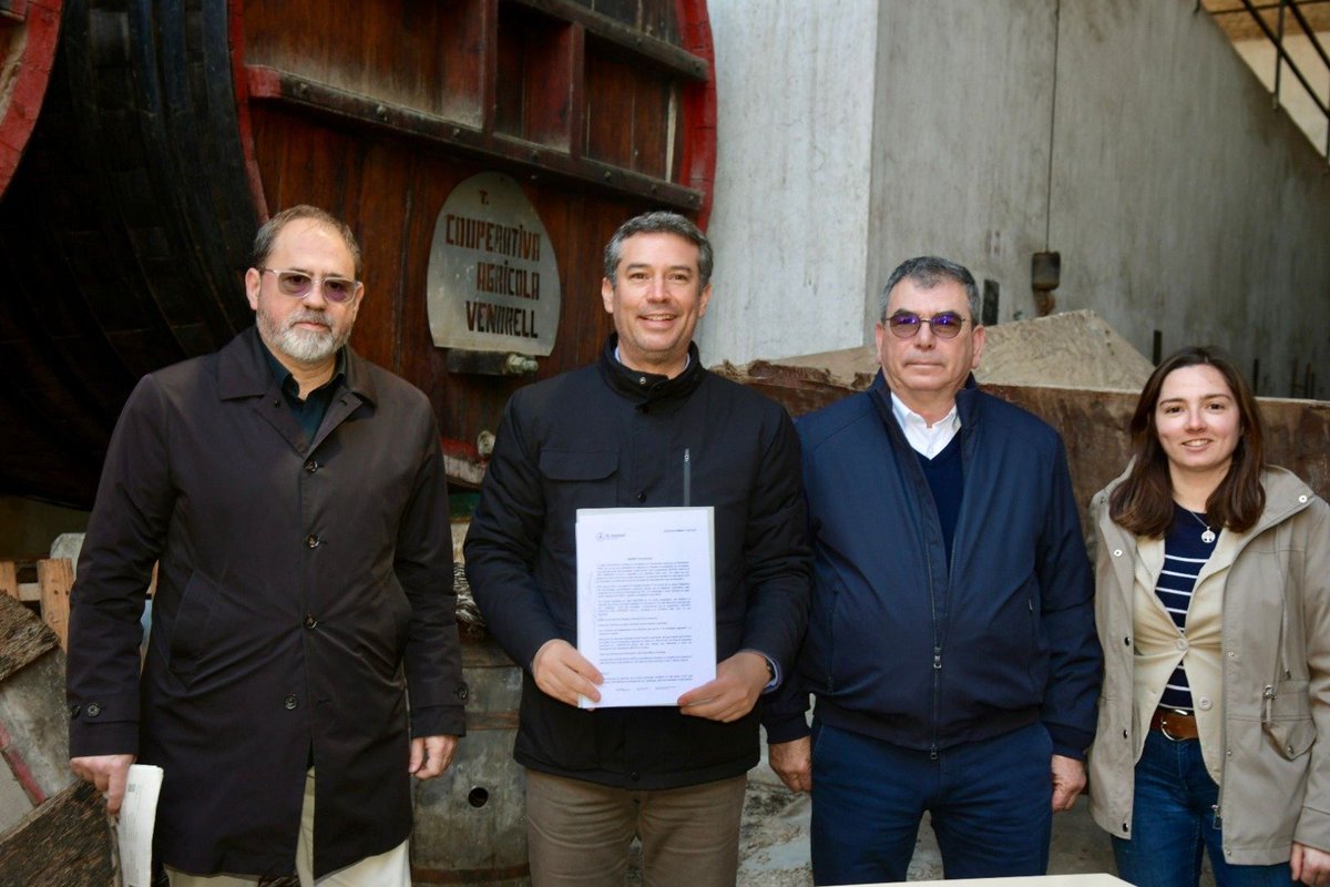 Patrimonio, seguridad jurídica y visión de ciudad.

Recuperar la Cooperativa es proteger nuestra historia y ordenar nuestro crecimiento.

Gestionar bien también es transformar bien.

Cuando el urbanismo funciona, El Vendrell funciona.
#ElVendrell
#ElVendrellFunciona