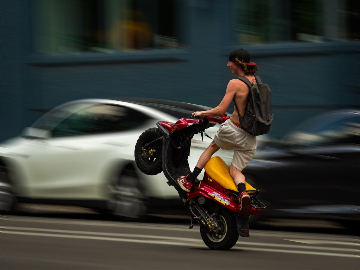 VAdamsAuthor's tweet image. Photo challenge: #Vehicle 
#chicago #photograghy