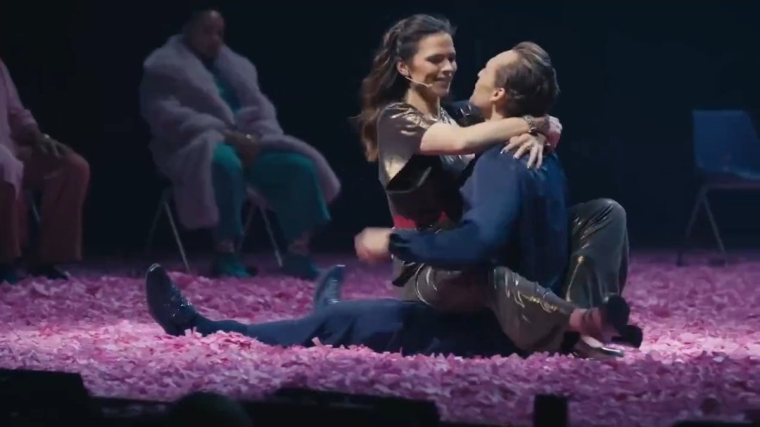 Footage we haven't seen before, Jamie I KNOW you have more recorded come ON