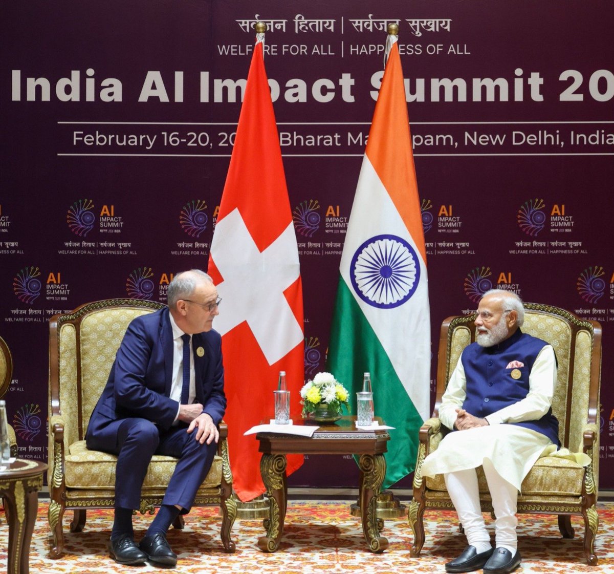 Narendra Modi tweet media