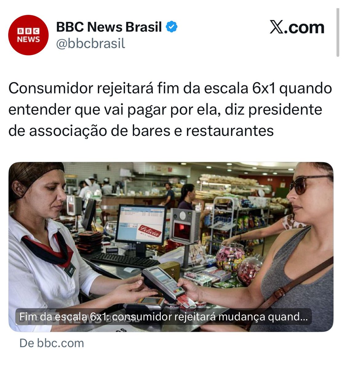 rickazzevedo's tweet image. Querem convencer o país de que o CONSUMIDOR vai rejeitar o fim da escala 6x1 porque vai pagar a conta. Mas o consumidor é o próprio trabalhador. E ele já paga essa conta há décadas com exaustão, ansiedade e vida encolhida. Se manquem.