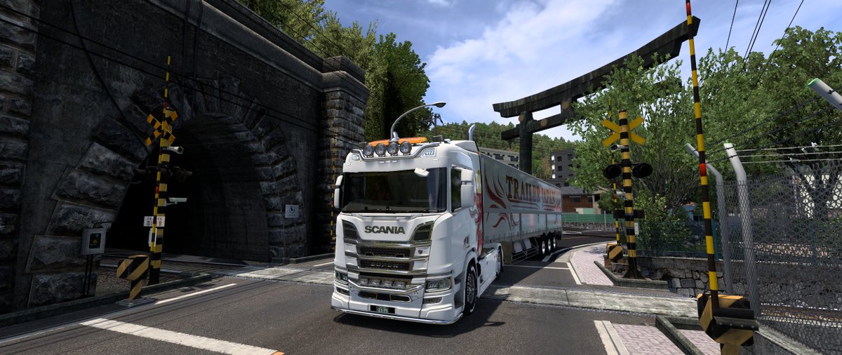 Mr Japan 103 tweet media