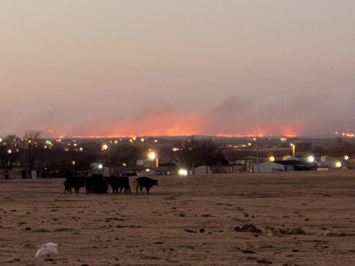 These photos were sent us by a viewer of the fire in Valle De Oro