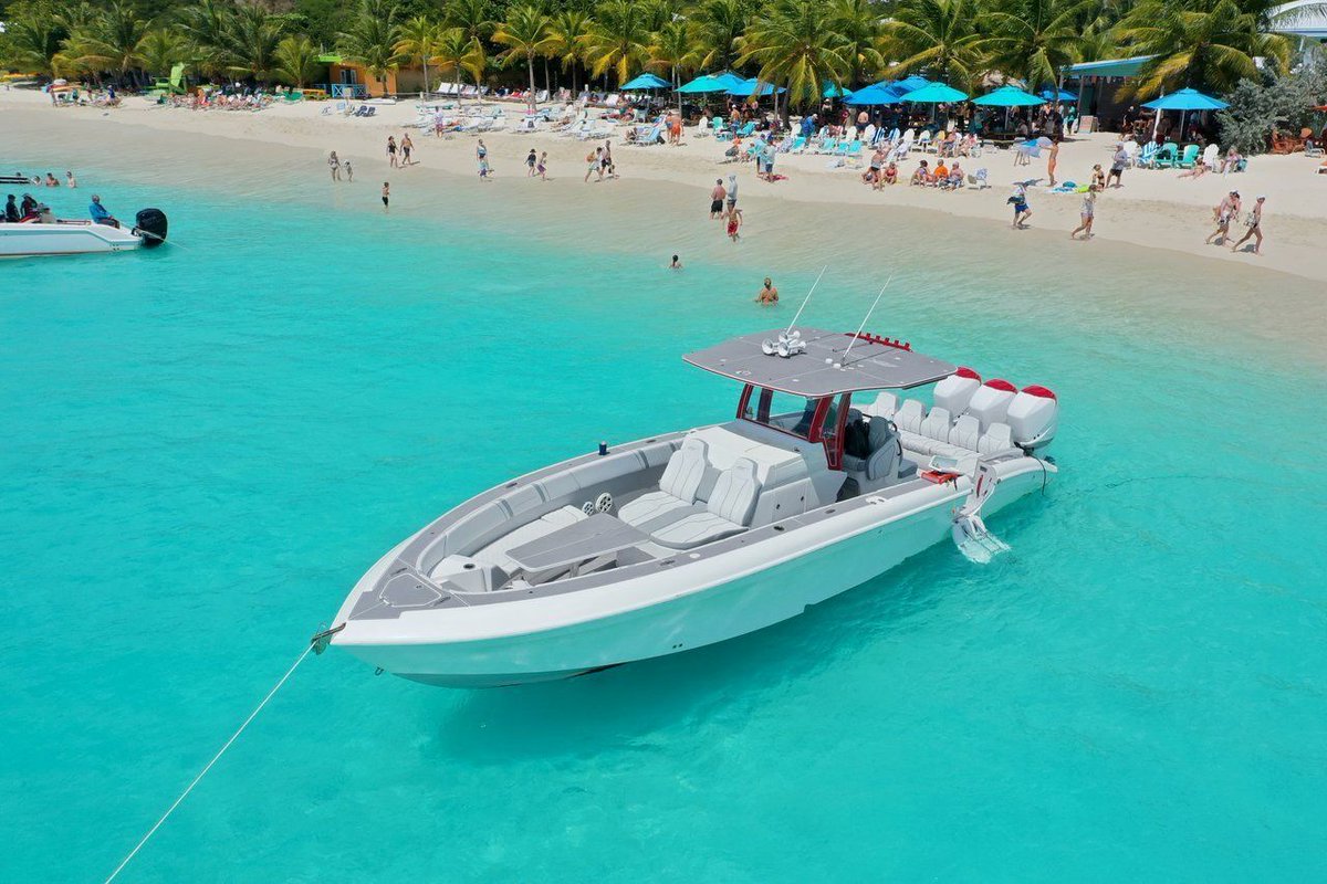 🌊✨ Set sail on a luxurious adventure through the breathtaking U.S. Virgin Islands! 🇻🇮 🛥️

🌴🚤 Explore available Sailo yacht charters in the USVI: sailo.com/boat-rentals/U…

#Sailo #SailoUSVI #USVIYachtCharters #USVIBoatRentals #USVISailing