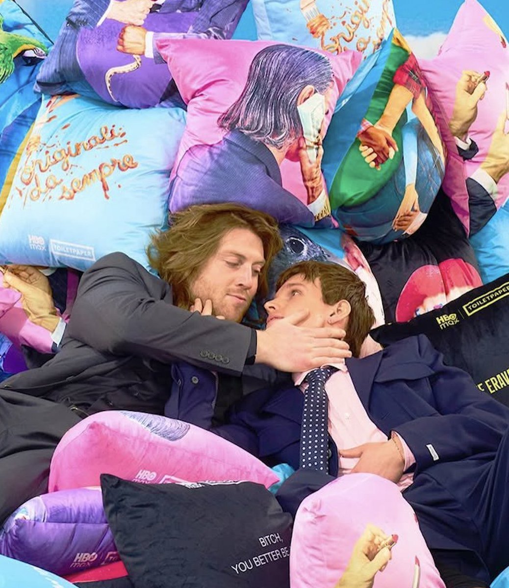 ฟินน์ เบนเน็ตต์ เหมือนชันมากในด้านอ้อนเคะแก่ (กว่า)