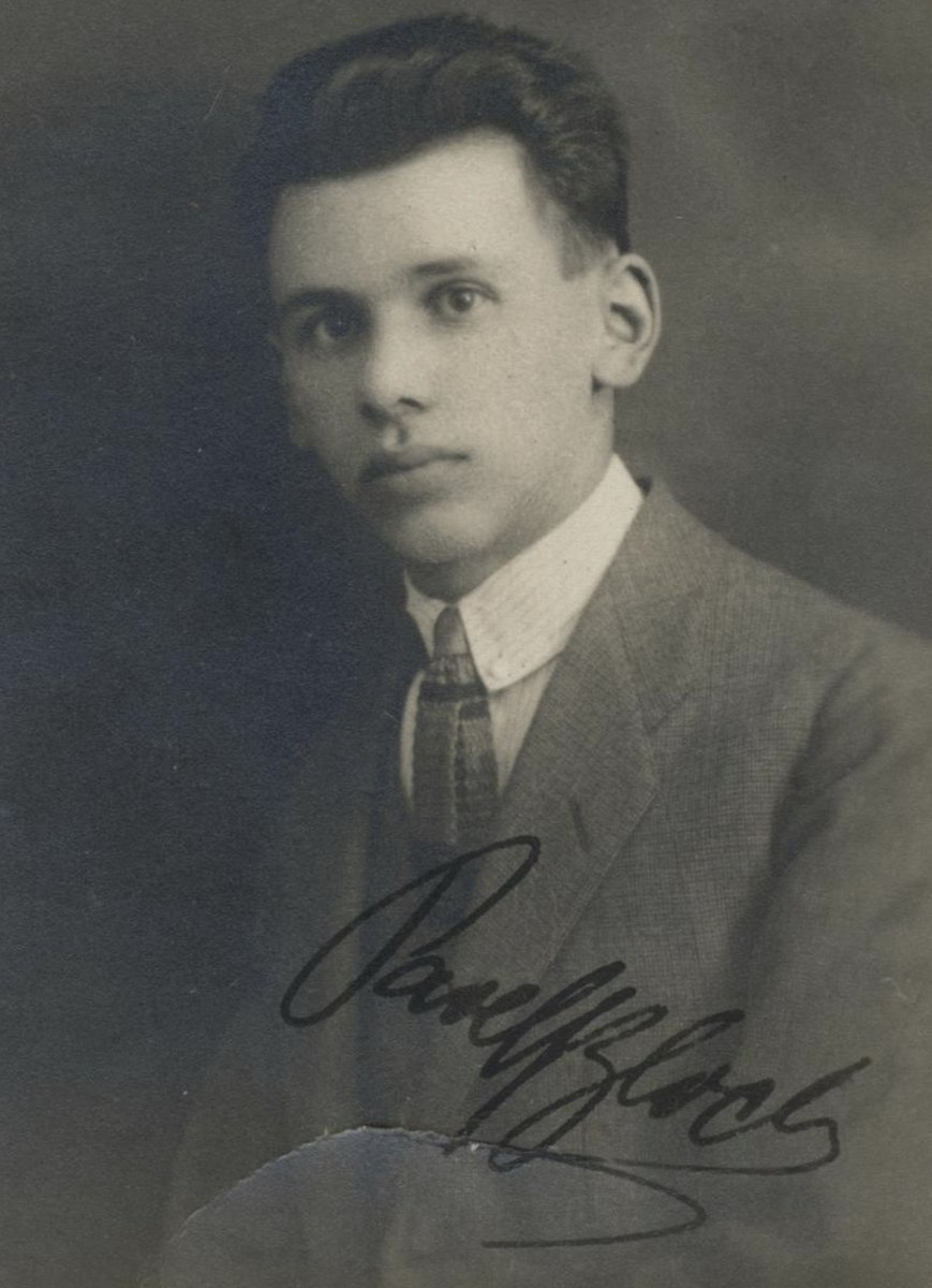 Auschwitz Memorial tweet media