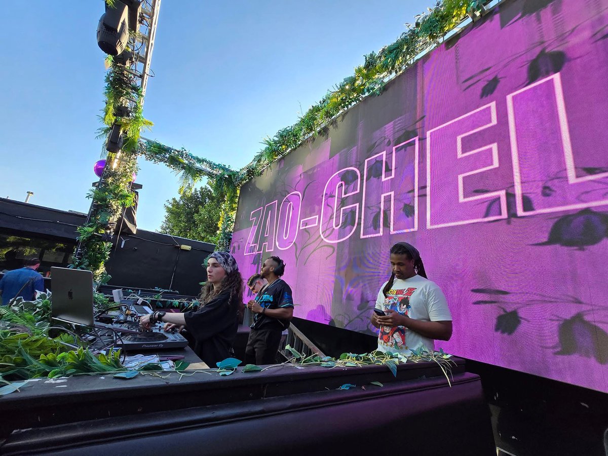 GodclouD®️ tweet media