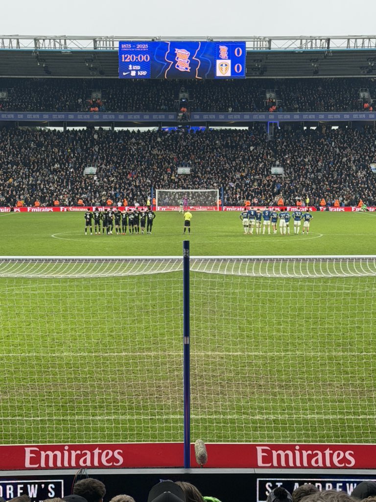 JW 🧑🏼‍🦯 tweet media