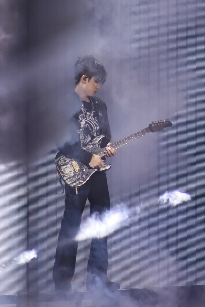 jellyfishlovewt's tweet image. —150226 🔥🖤

PERTH NO RULES
#RISERCONCERTD3
#PerthTanapon