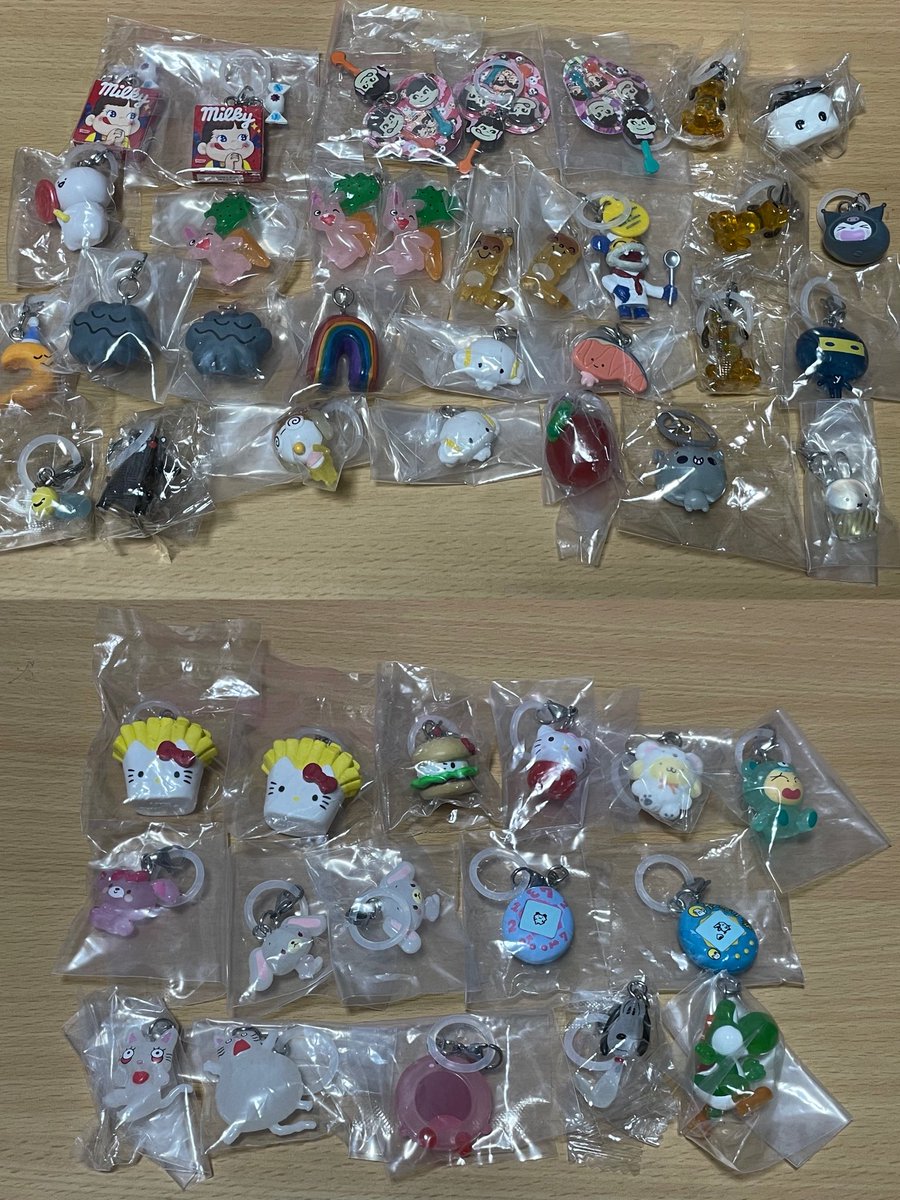 𝓡♡取引垢/発送不定期(最近通知不良)/グッズ整理中/他作品との異種